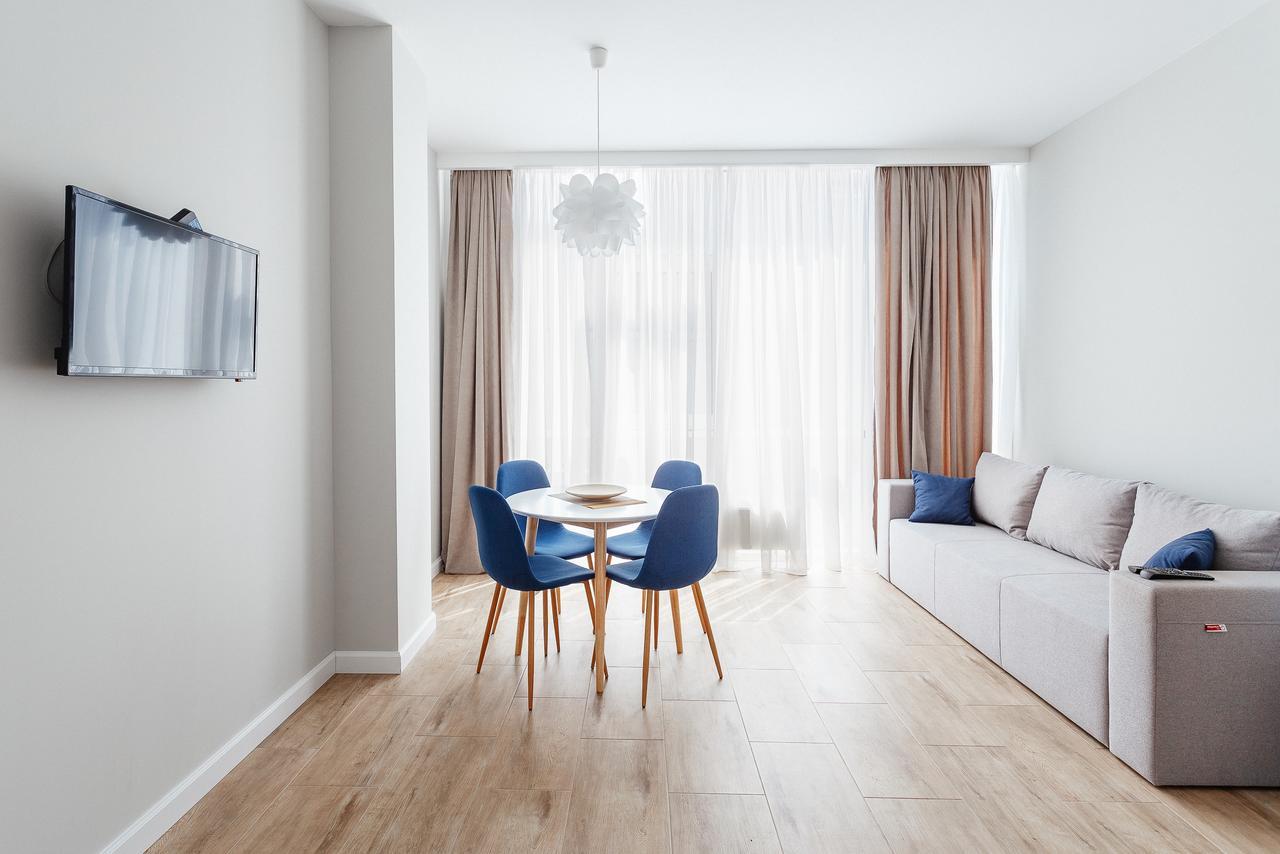 Skycity Apartments Odessa Esterno foto