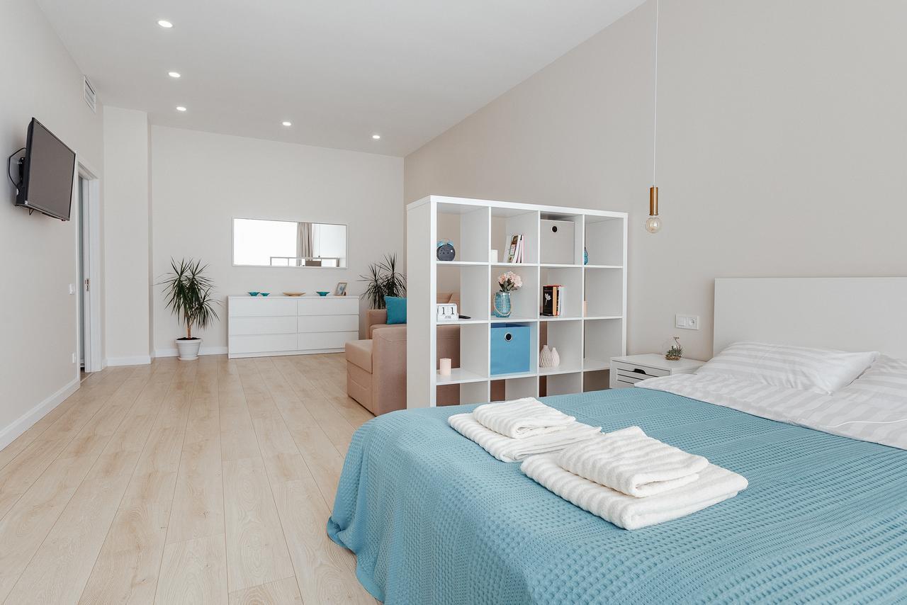 Skycity Apartments Odessa Esterno foto